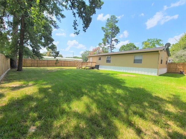 Building Photo - 5414 Five Oaks Dr