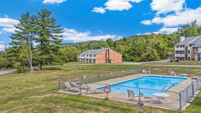 Building Photo - Charming 3BR House in Hunter