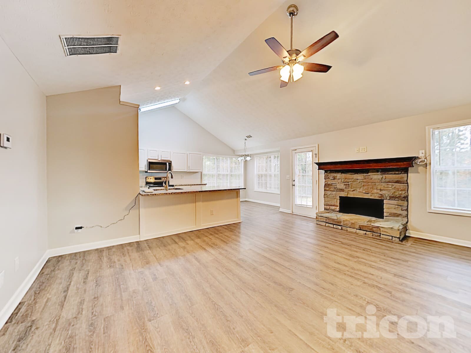 Building Photo - 312 Reisling Dr