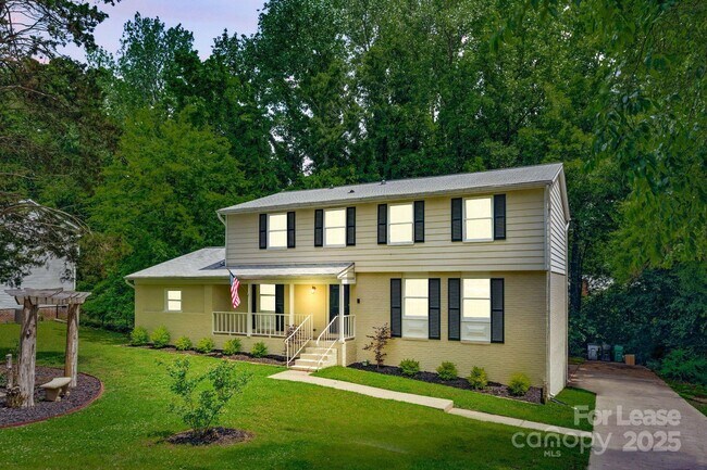 Building Photo - 7016 Wannamaker Ln