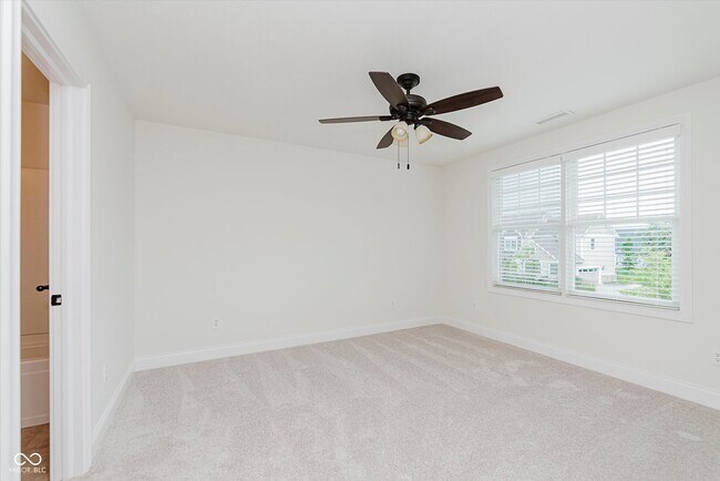 Building Photo - 10264 Normandy Way