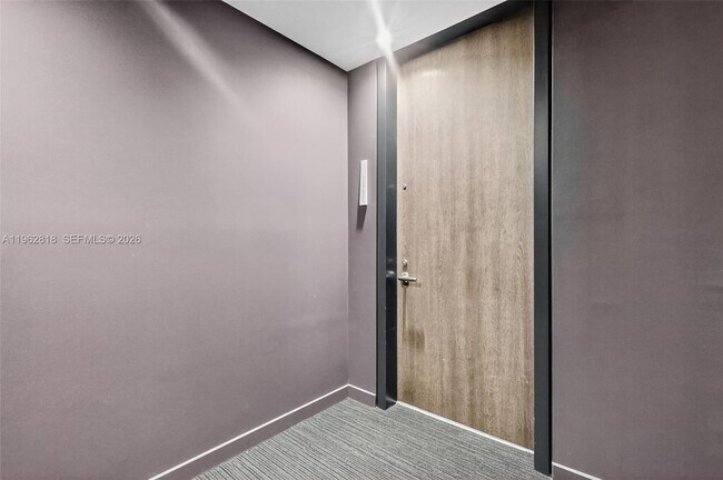 Building Photo - 88 SW 7th St