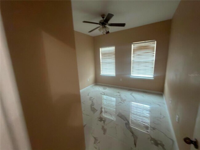 Building Photo - 5583 Toulouse Ln