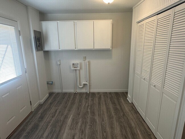 Building Photo - 3 Bedroom Single Family Home in Greeley
