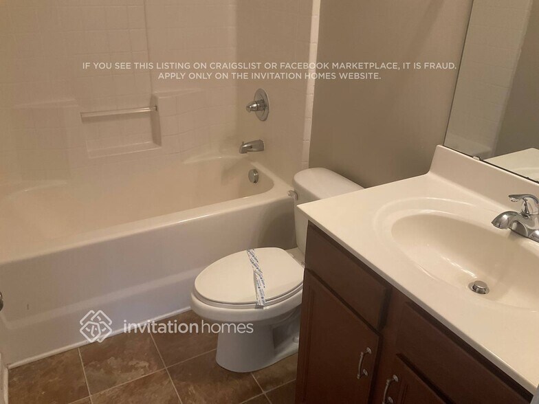 Building Photo - 17124 Caldwell Track Dr