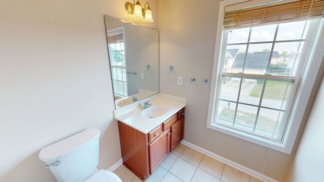 Building Photo - 4 Bedroom Gem Less Than 30 Minutes from Fort Bragg!