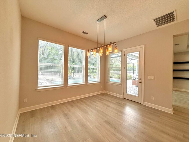 Building Photo - 505 Windwalker Dr