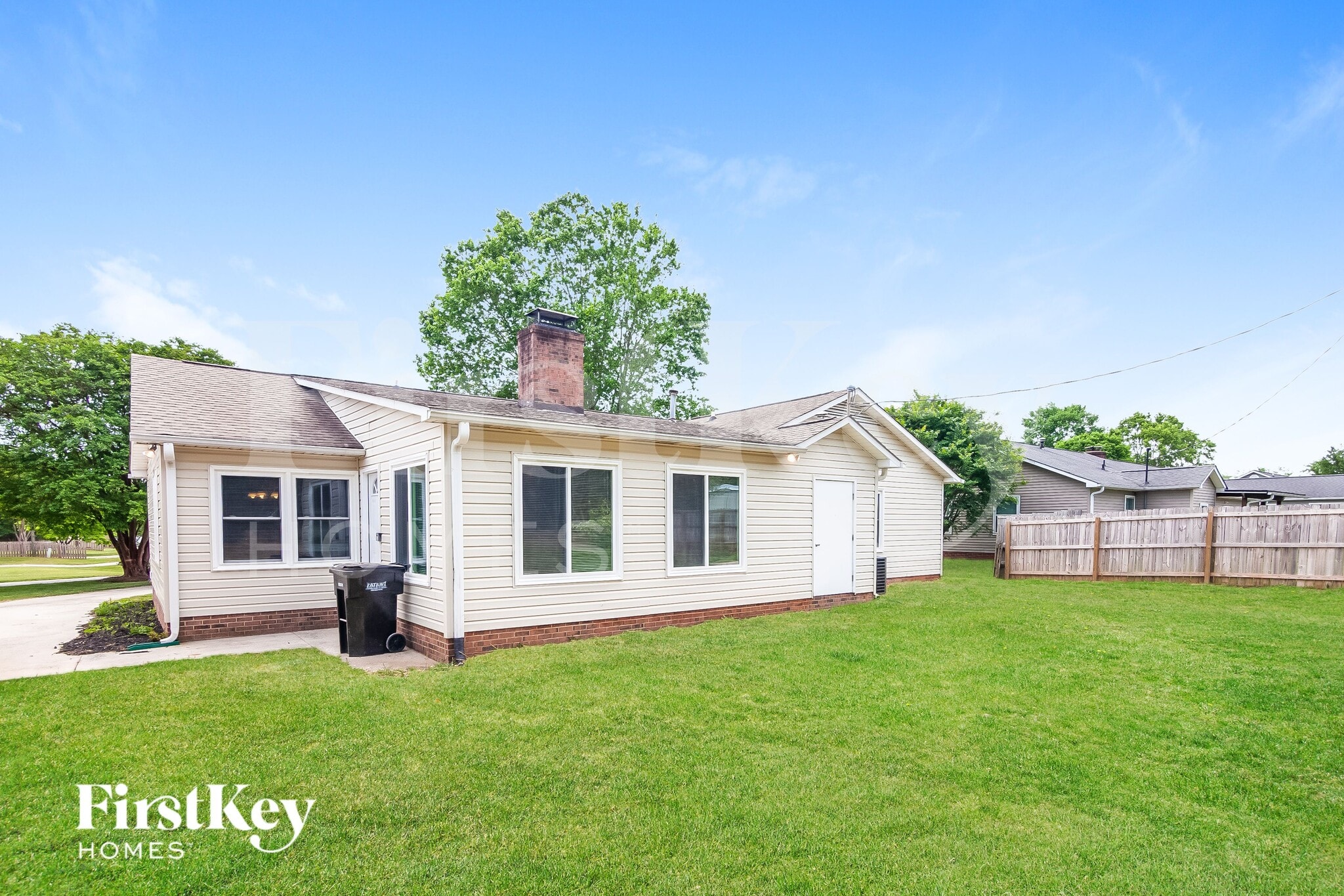 Building Photo - 3541 Heather Ln