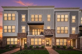 Building Photo - 18 Shiplock Row