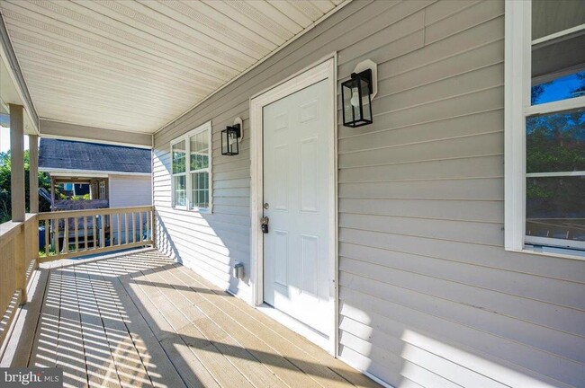 Building Photo - 426 Washington St