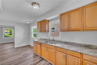 Building Photo - 18304 Garden Blvd