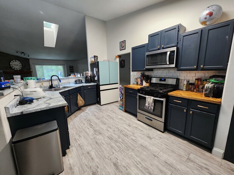 Building Photo - 4745 Purcell Dr