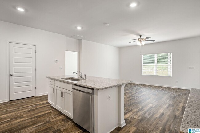 Building Photo - 2052 Gadwall Dr