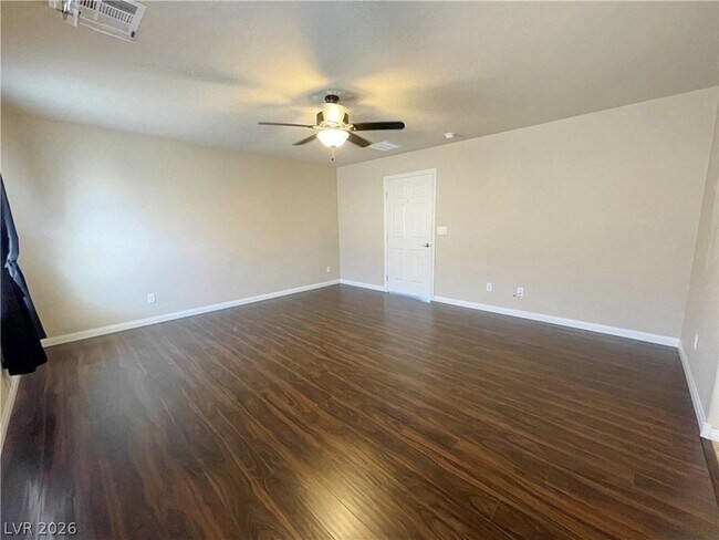 Building Photo - 10965 Pinion Woods Ct