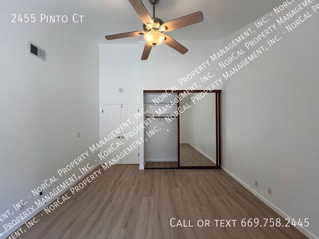 Building Photo - 2455 Pinto Ct