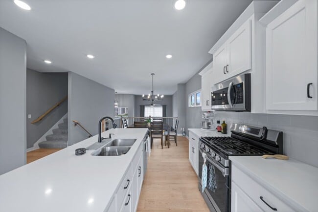 Building Photo - Parkville Newer Build | Beautiful 3 Bedroom 2.5 Bathroom Home | Finished Basement | Fenced Backya...