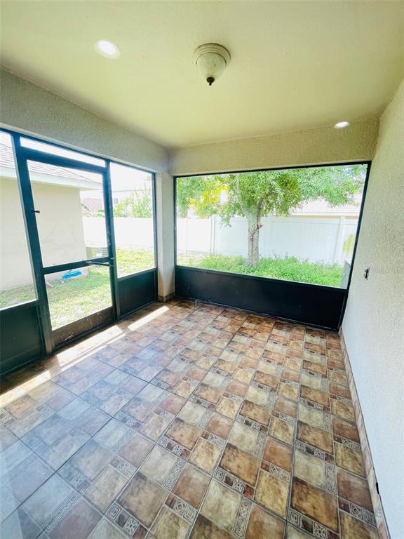 Building Photo - 251 Owenshire Cir