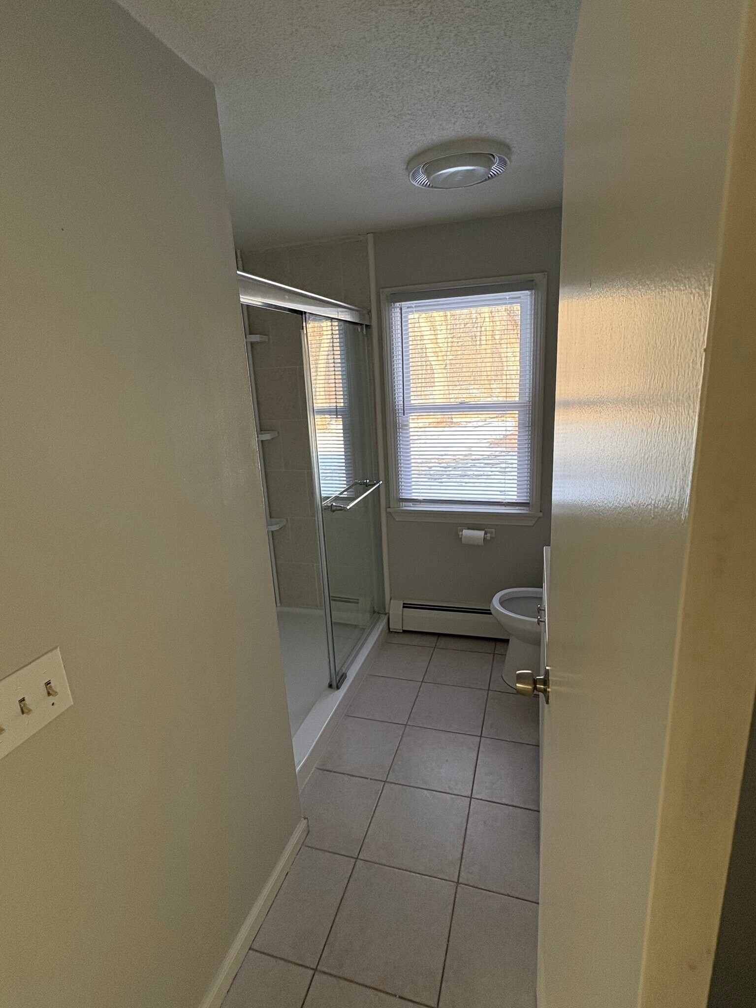 Building Photo - 22 Simpson Cir