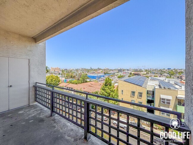 Building Photo - Beautiful Studio in North Park with Walk-In Closet, Private Balcony & In-Unit Laundry