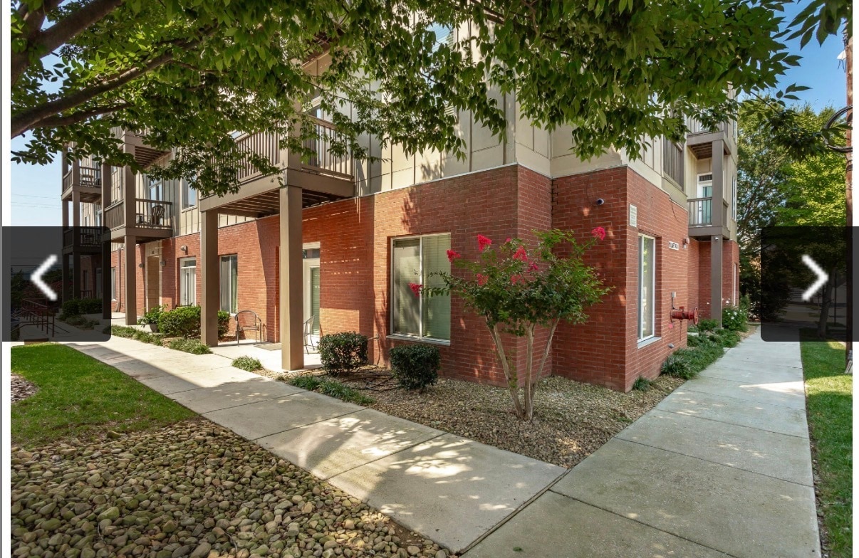 Building Photo - 817 Flynn St