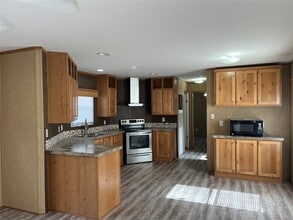 Building Photo - 1412 Austin St