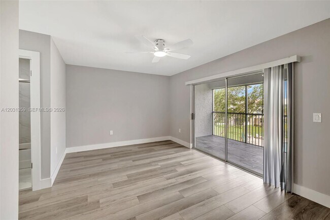 Building Photo - 6800 Royal Palm Blvd