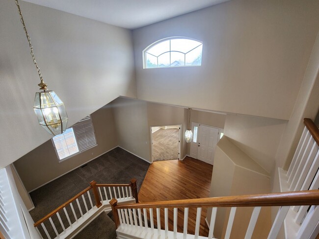 Building Photo - Great Saddle Rock Heights Home! 5 Bedroom ...