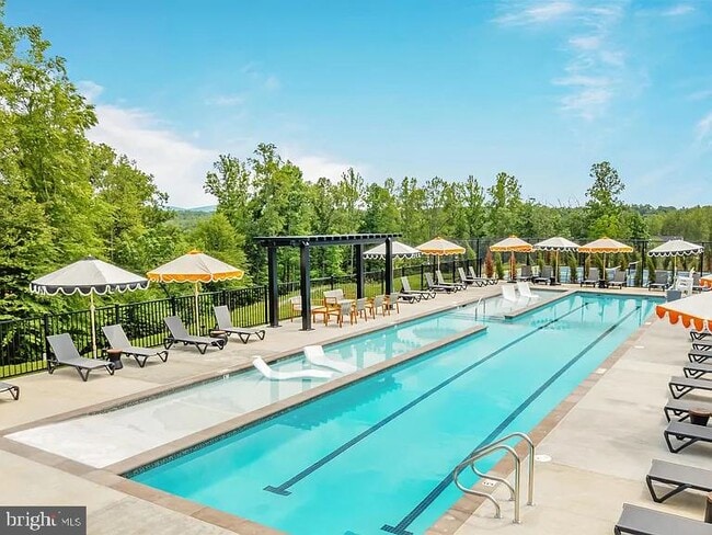 Building Photo - 95 Maben Hill Ln