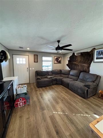 Building Photo - 4435 Hayter Rd