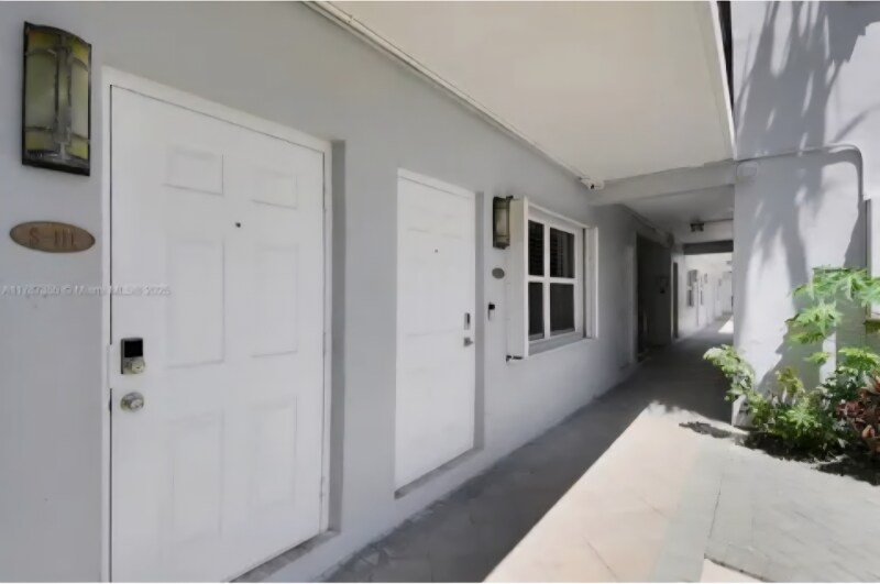 Building Photo - 2600 S Ocean Dr