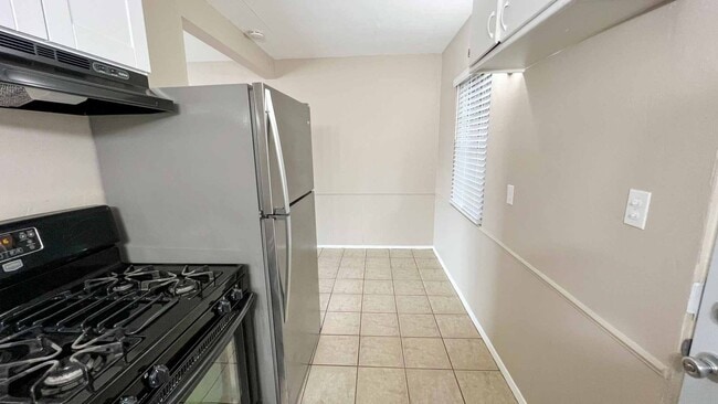 Building Photo - BV 38th Street