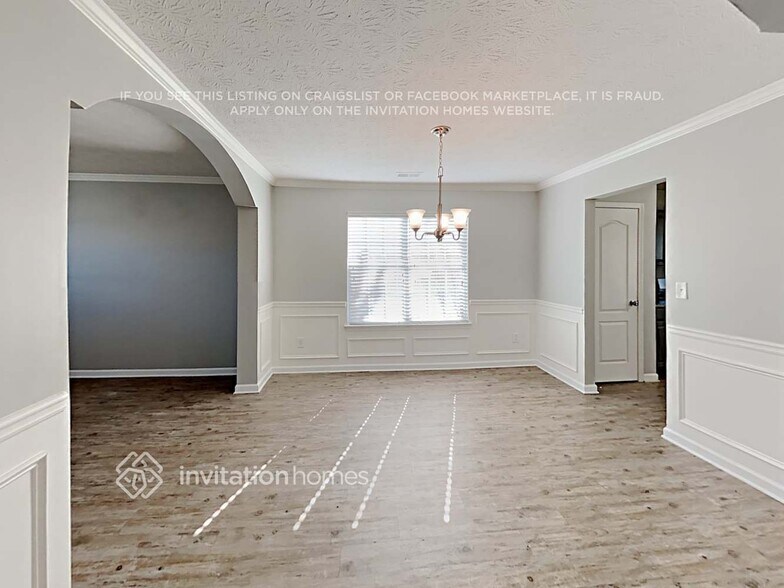 Building Photo - 225 Baltimore Ave