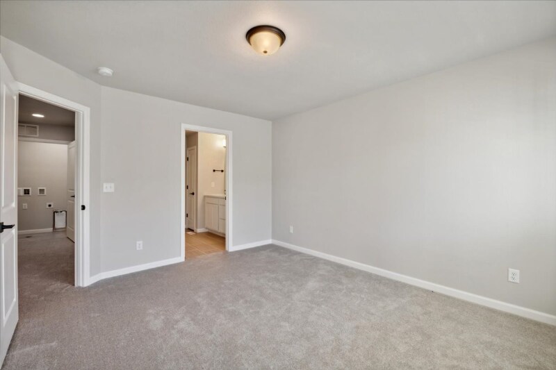 Building Photo - 2520 Brookstone Dr