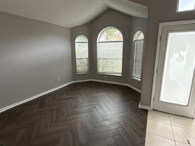 Building Photo - 105 Westmoreland Cir