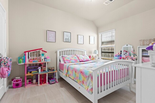 Building Photo - 2842 Weldons Forest Dr