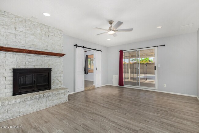 Building Photo - 1845 S Beverly