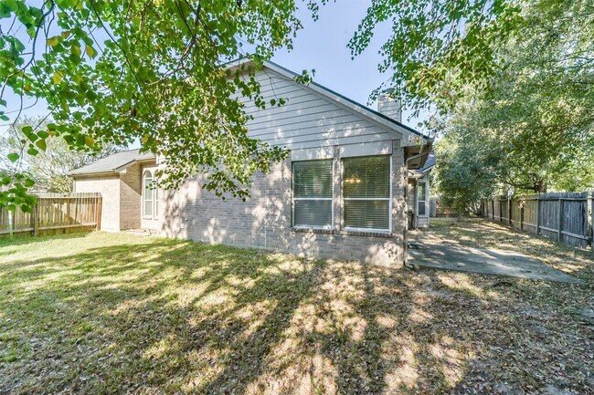 Building Photo - 440 Mystic Trail Loop