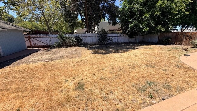 Building Photo - 5308 Lightwood Dr