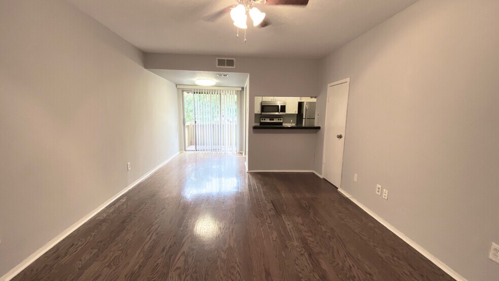 Building Photo - 4327 Holland Ave