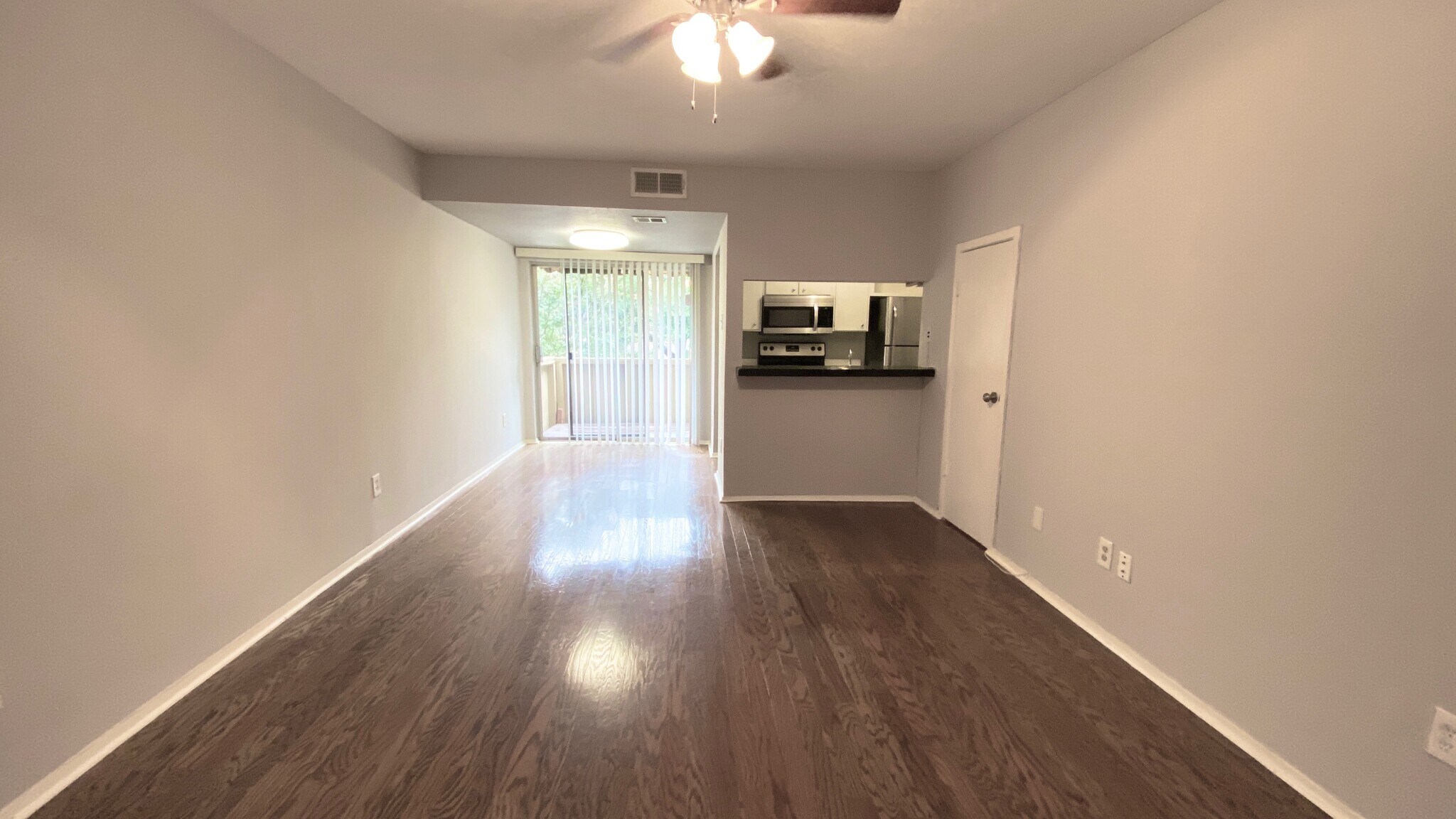 Building Photo - 4327 Holland Ave