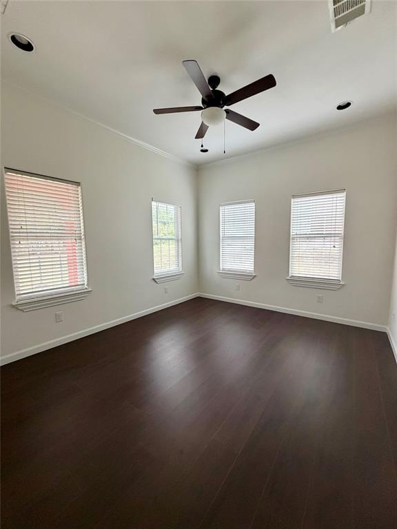 Building Photo - 398 Mesa Dr