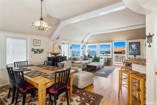 Building Photo - 181 Sunset Terrace