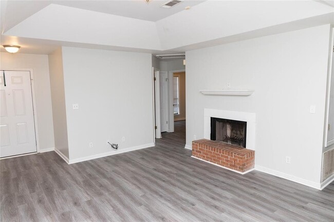 Building Photo - 2136 Station Ct