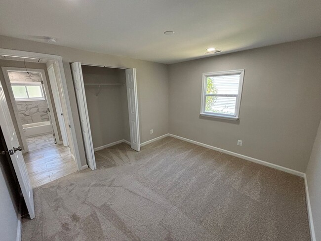 Building Photo - Single Family Home in Glen Burnie