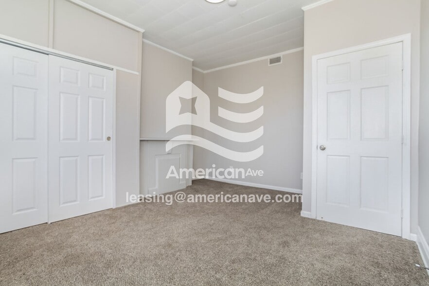 Building Photo - 211#1 East Southern Avenue, 41015; #724645 - 724645