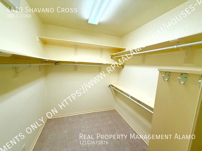 Building Photo - 4410 Shavano Cross