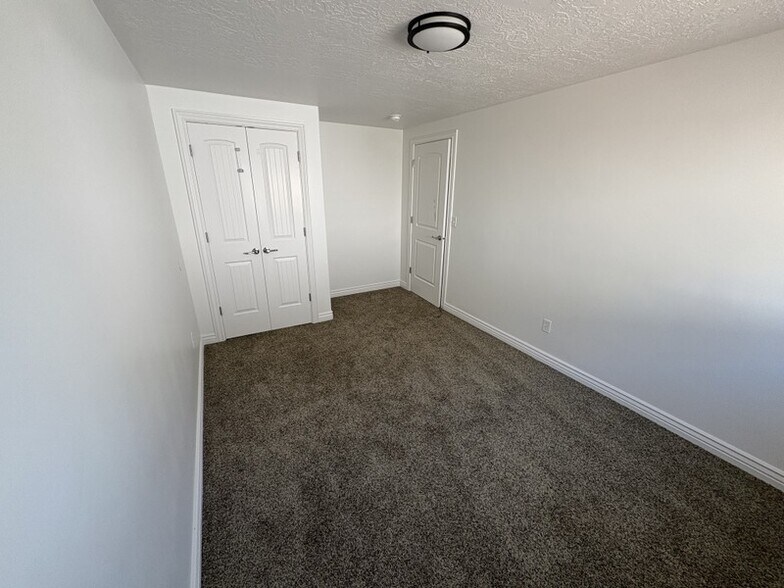 Building Photo - 123 N 910 E