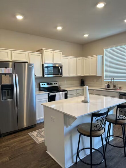 Building Photo - 13764 NE 67th Wy