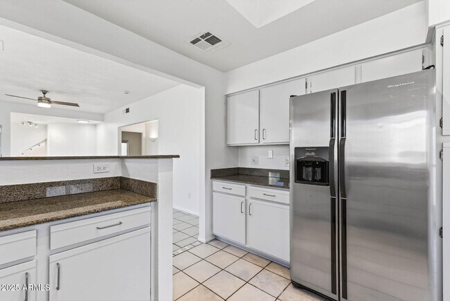 Building Photo - 101 N 7th St