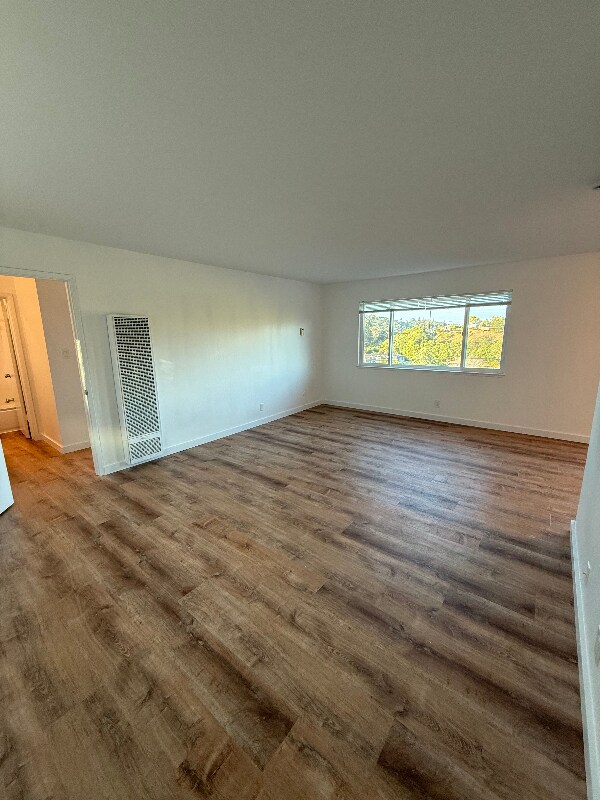 Building Photo - 1205 Geraldine Way